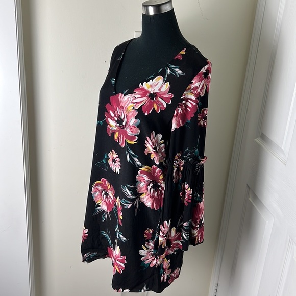 I.State Floral Mini Bell Sleeves Dress With Pockets Size Medium - Picture 7 of 10